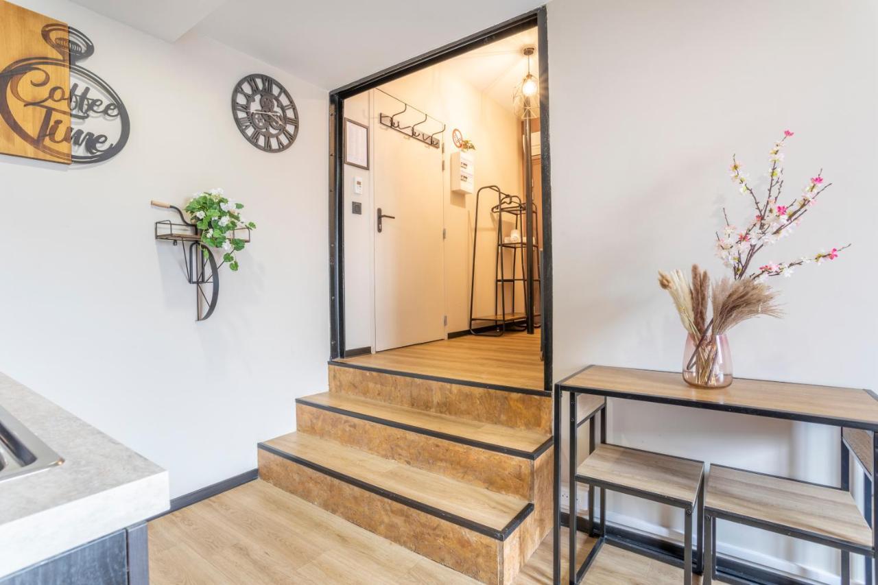 Adira Resid'Marseille Vieux-Port 2 Etoilesアパートメント エクステリア 写真